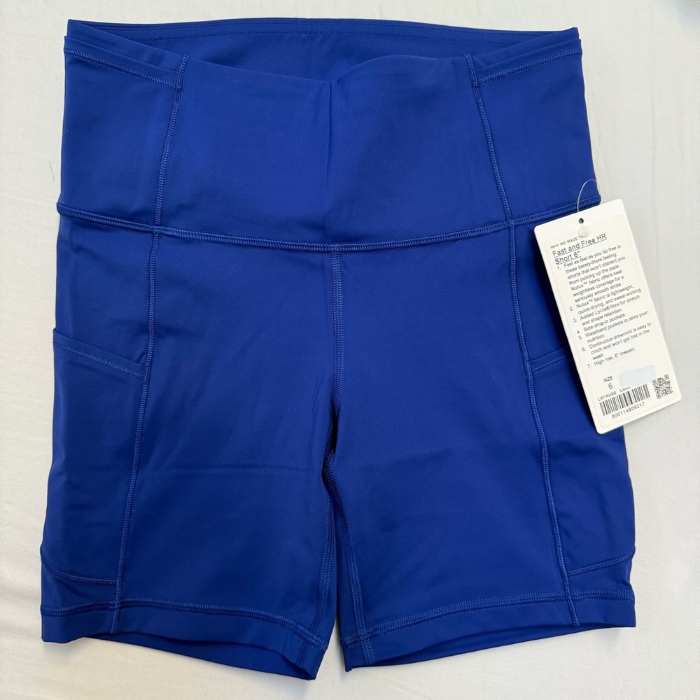 Nwt Lululemon fast and free shorts in larkspur